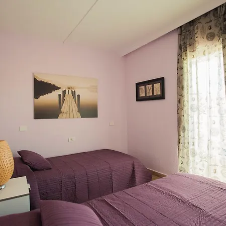 Two Bedrooms In Las Americas La 73 *