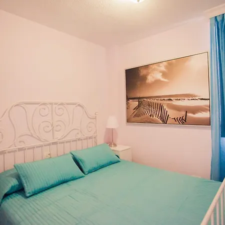 Two Bedrooms In Las Americas La 73 *