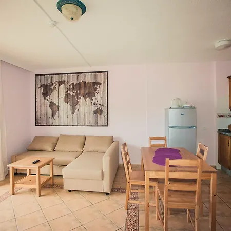Two Bedrooms In Las Americas La/73 *